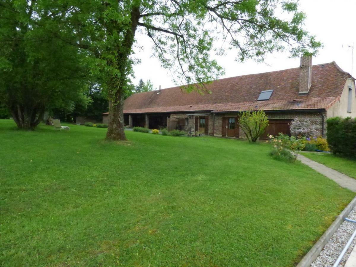 Bed and Breakfast La Ferme D'Aristide Saillenard Экстерьер фото