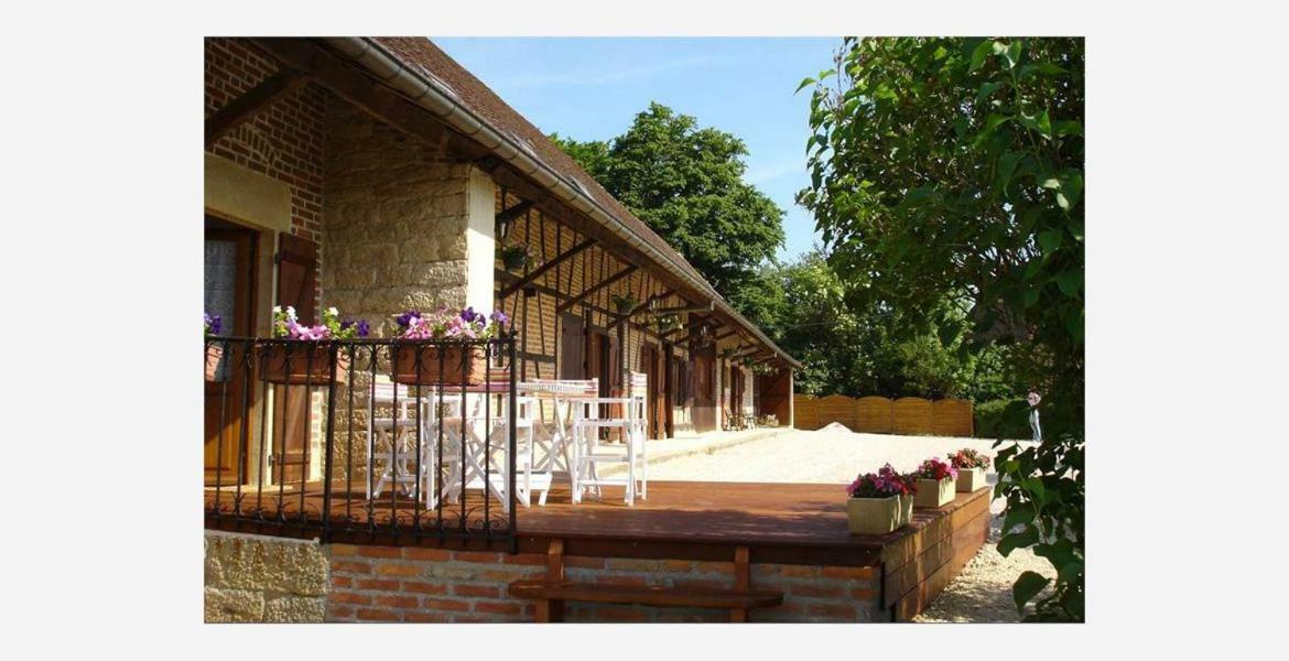 Bed and Breakfast La Ferme D'Aristide Saillenard Экстерьер фото